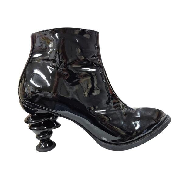 Powerhouse  Rashida  Black Patent Leather ankle boot 9.5 Pointted Toe - Picture 1 of 8